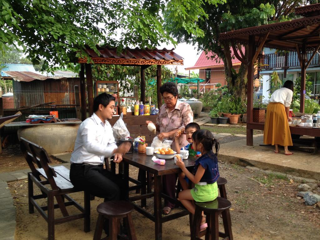 The Little Lopburi Village Exterior photo