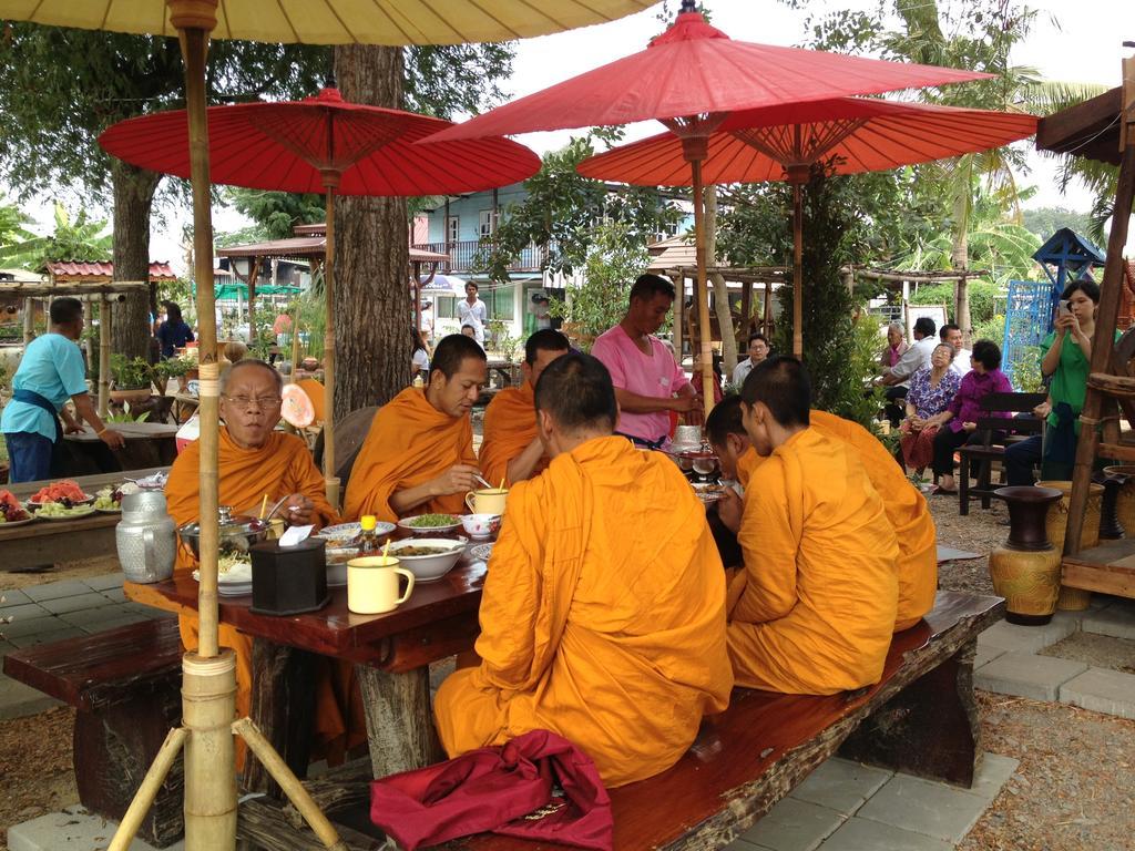 The Little Lopburi Village Exterior photo